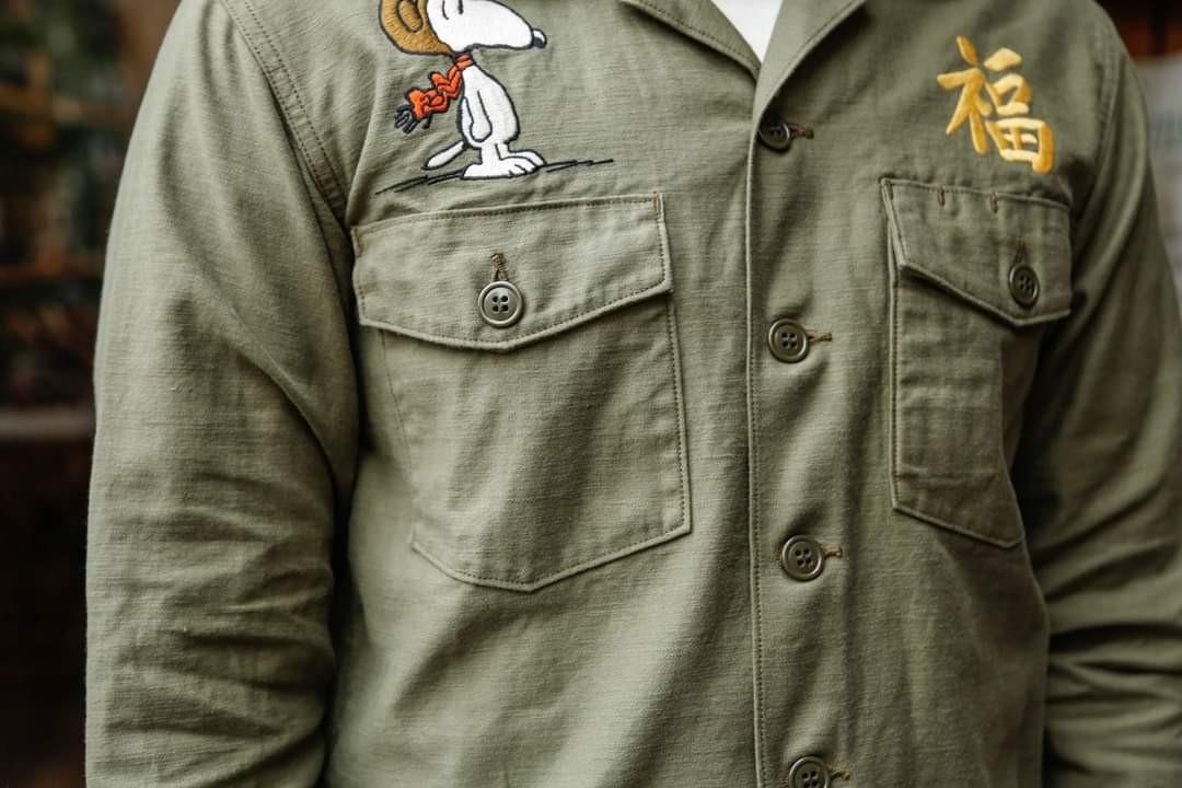 Toys McCoy's-Snoopy fly ace embroidery military shirt, 男裝, 外套