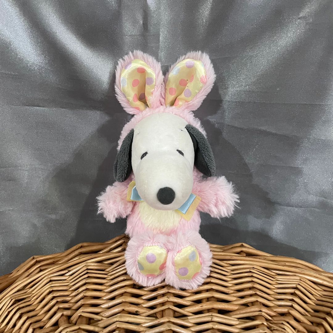 Snoopy 2025 easter plush