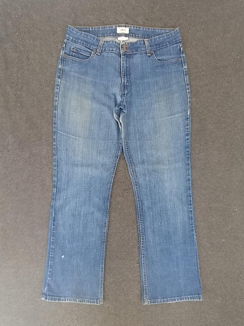 Levis slender bootcut 526 jeans 2025
