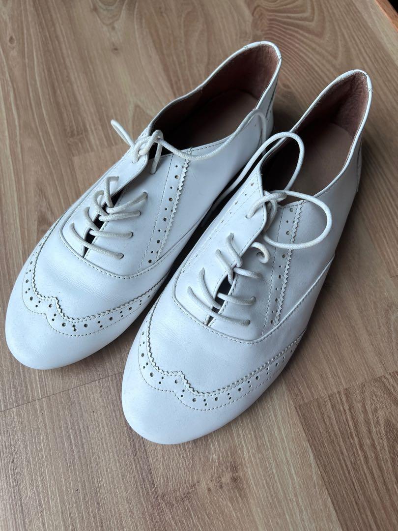 White leather new arrivals oxfords