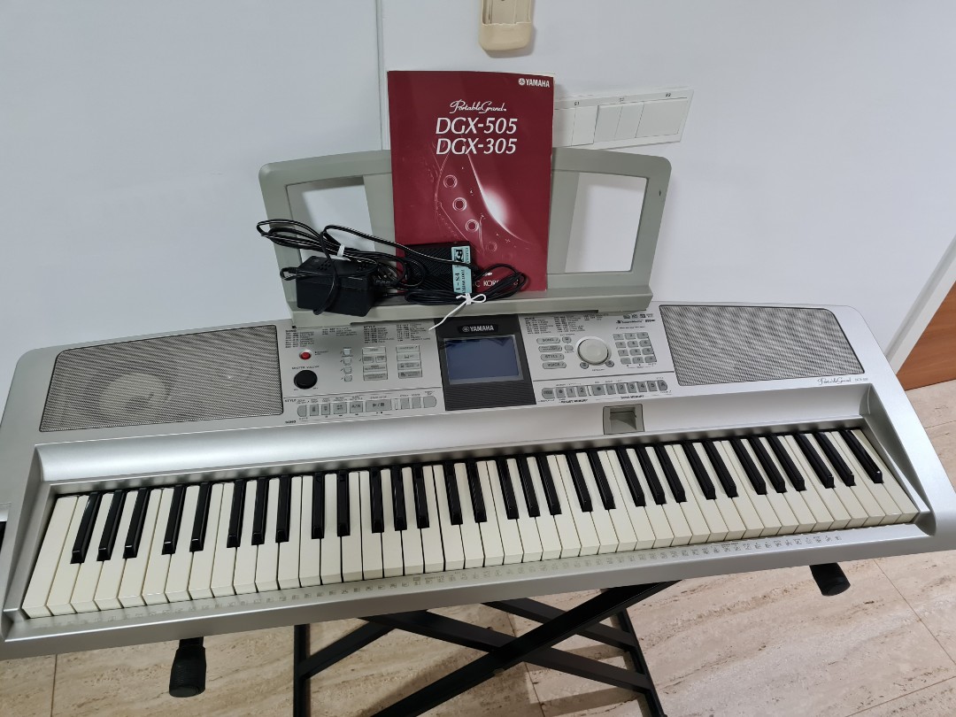 keyboard yamaha dgx 305