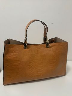 （分類：）位於 。 由 bowkwok 提交（商品編號 1151520897，圖片 1）。簡介： 。