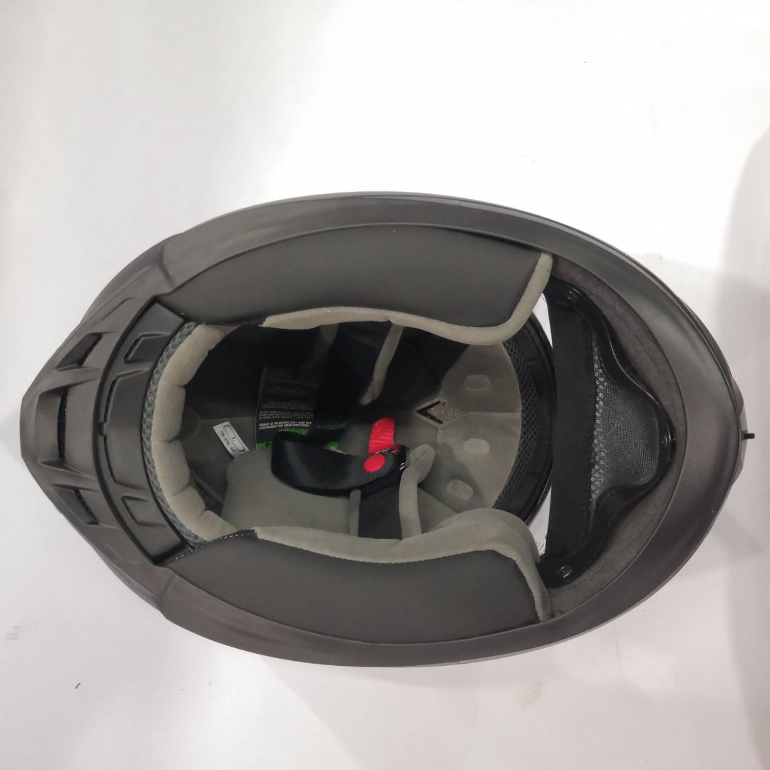 Zox helmet matt Black, Auto Accessories on Carousell