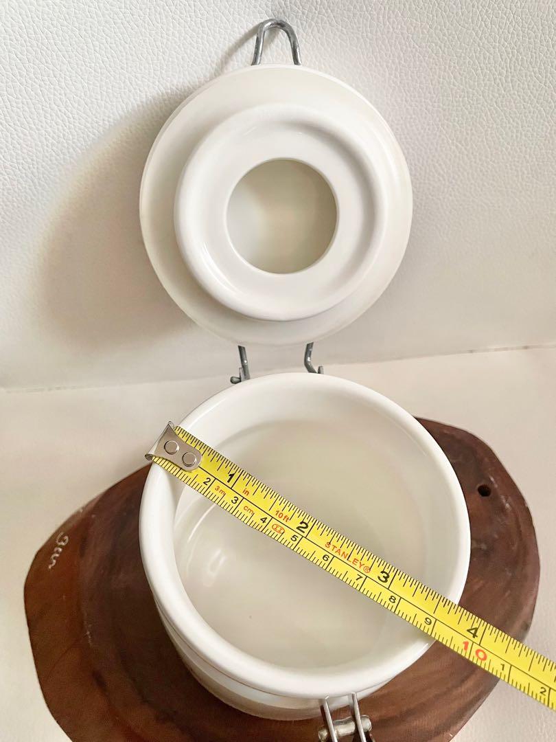🇯🇵 Airtight Ceramic Canister (Category: Food Organization & Storage) located in Quezon City. Submitted by shopgood_mnl (Listing ID 1151676309, Image 3). Description: .