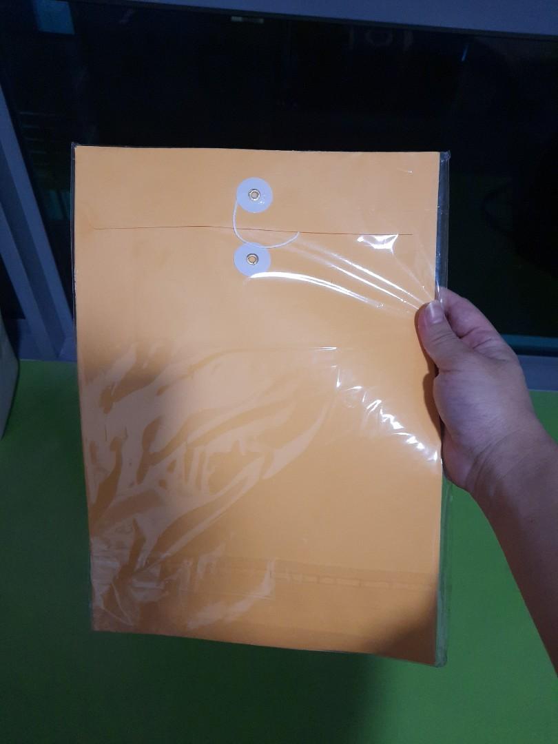 A packet of envelope with with string for gifting. PLS SEE PHOTO FOR ...