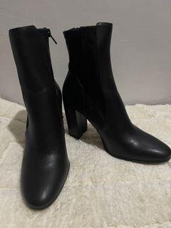 ALDO BOOTS AURELLIEFLEX EU39 used ONCE Php1300 only (orig bought at P5995)