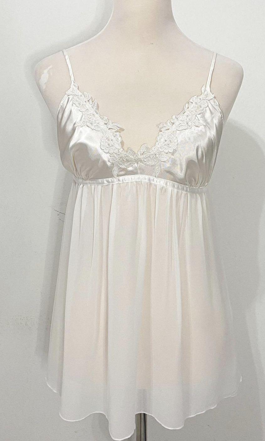 Ambrielle nightgown hotsell