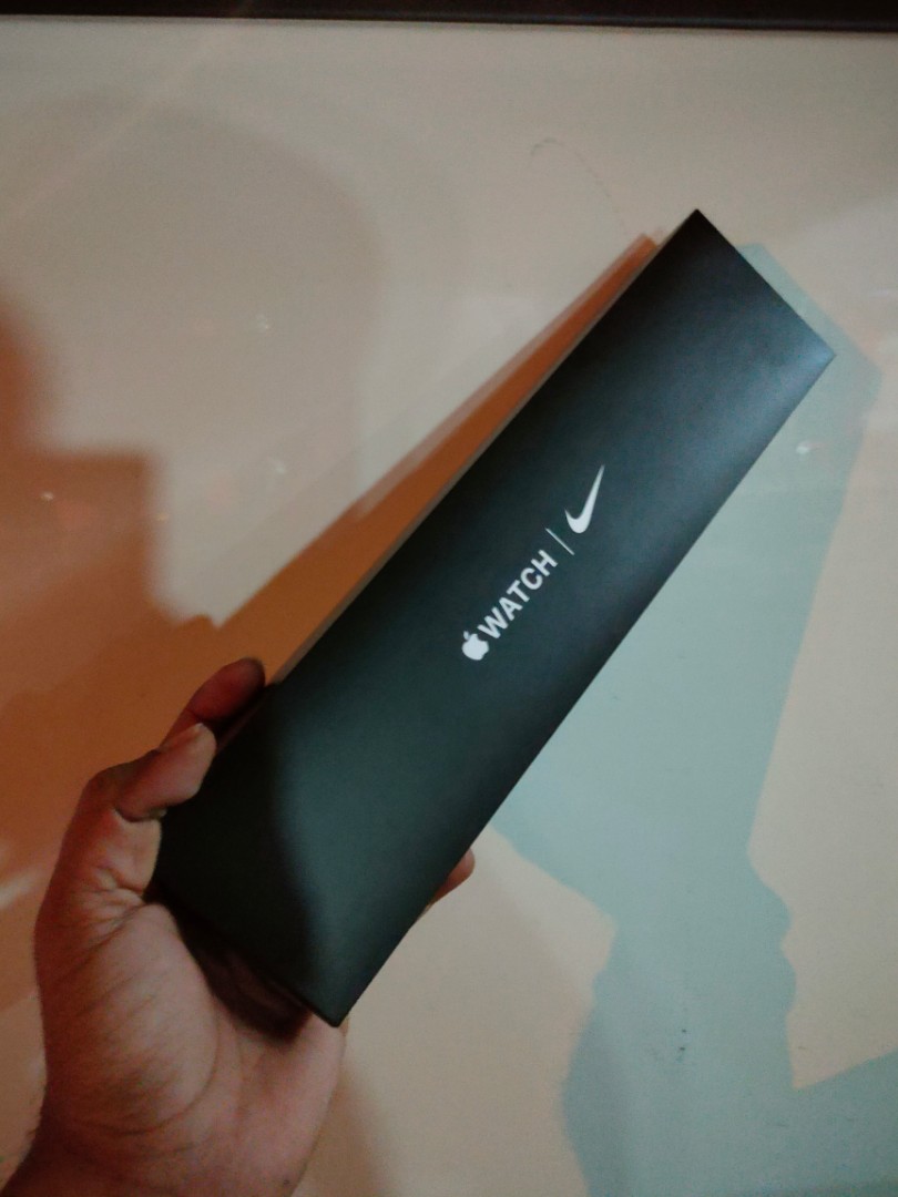 aw se nike