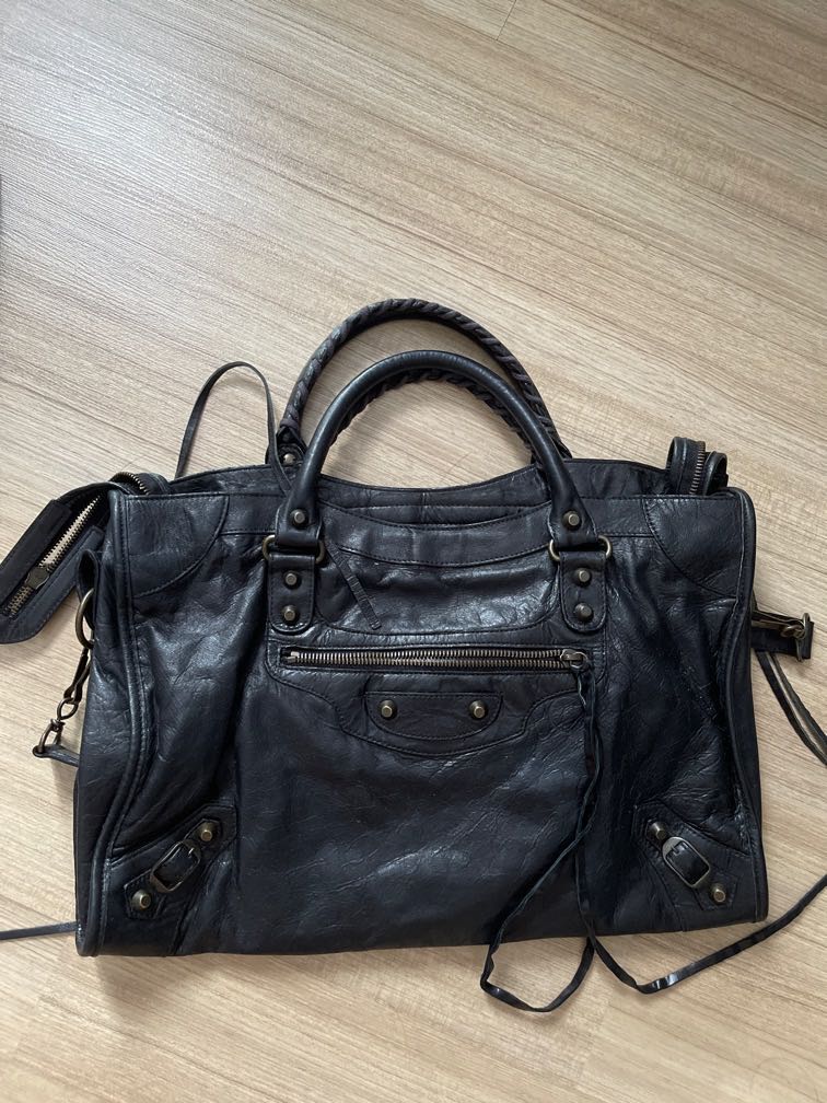 Balenciaga store city regular