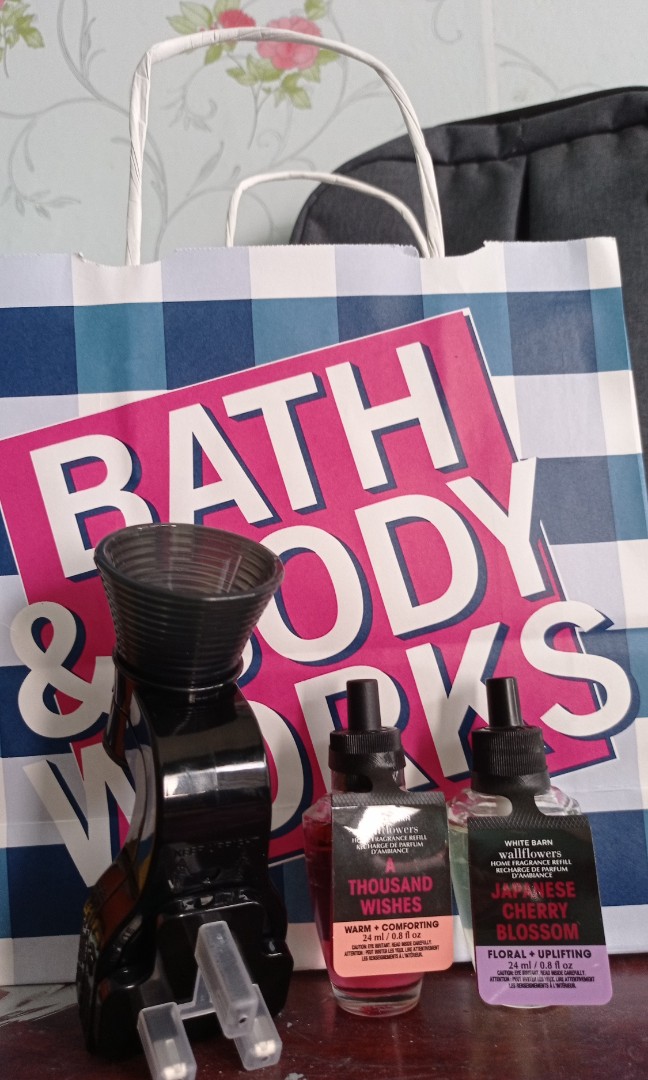 Bath & Body Works Wallflowers Pluggable Home Fragrance Diffuser, Beauty