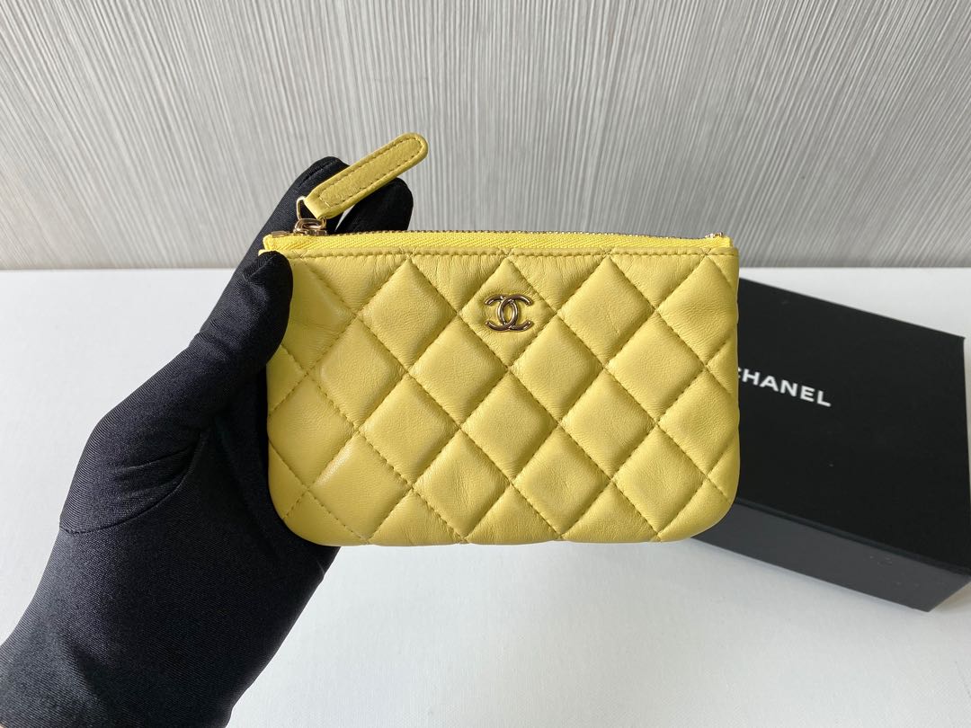 Chanel classic discount small pouch
