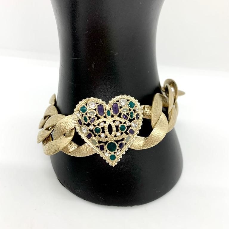 Chanel costume top jewelry bracelet