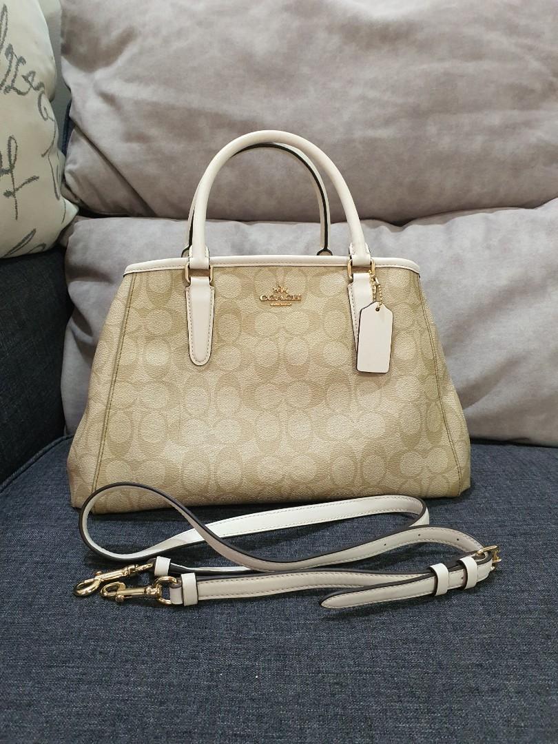 AUTHENTIC Coach Margot CarryAll (Category: Luxury Bags & Wallets) located in Quezon City. Submitted by iammjdlb (Listing ID 1151640612, Image 1). Description: Like New No Issue Coated Canvass USA bought.