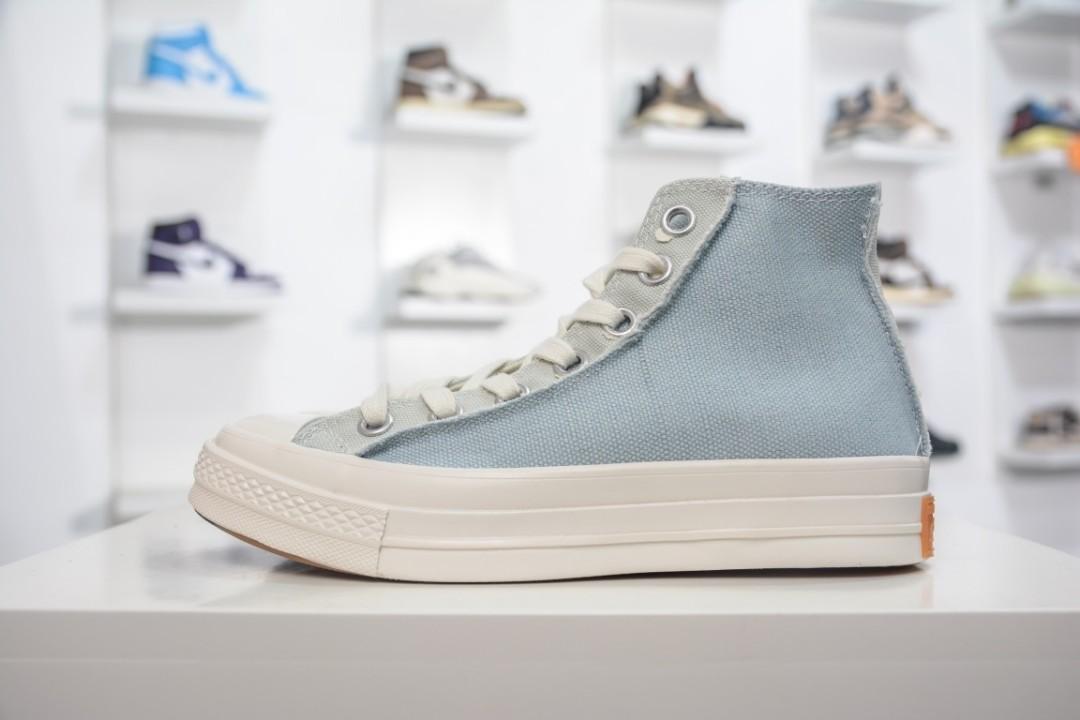 Converse Chuck Taylor All-Star 70 Hi (2021) 572611C, Women's Fashion,  Footwear on Carousell