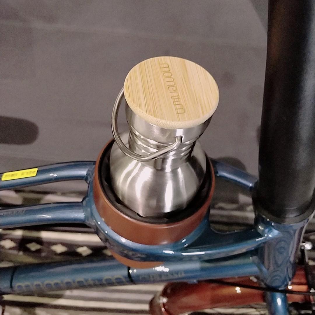 Giant Momentum iNeed Espresso Minivelo 20 inch 406 7speed Tourney City Bike, Sports Equipment