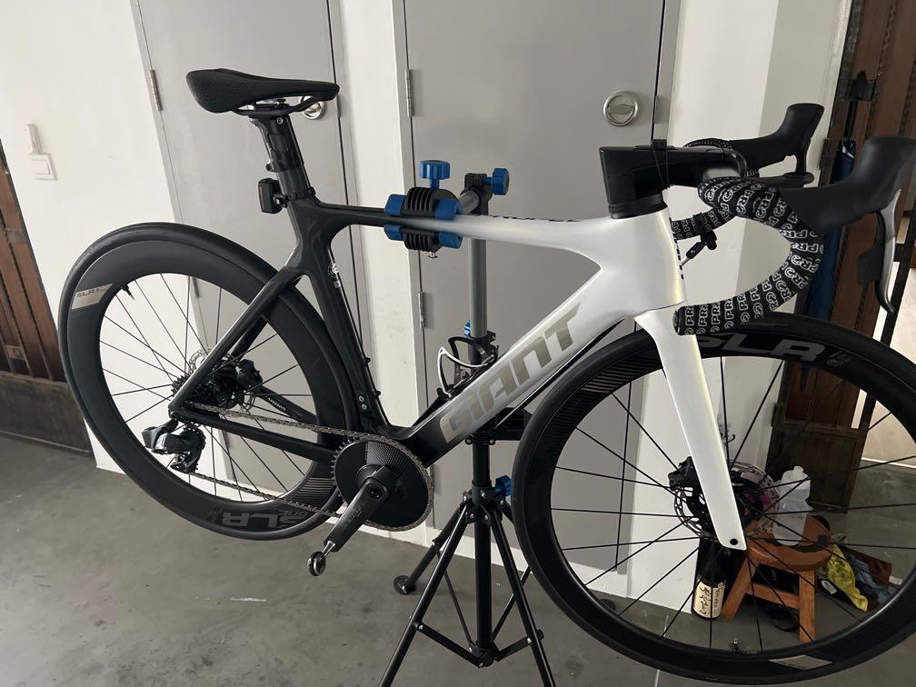 Giant propel advanced SL 1 2020 Sports Equipment Bicycles
