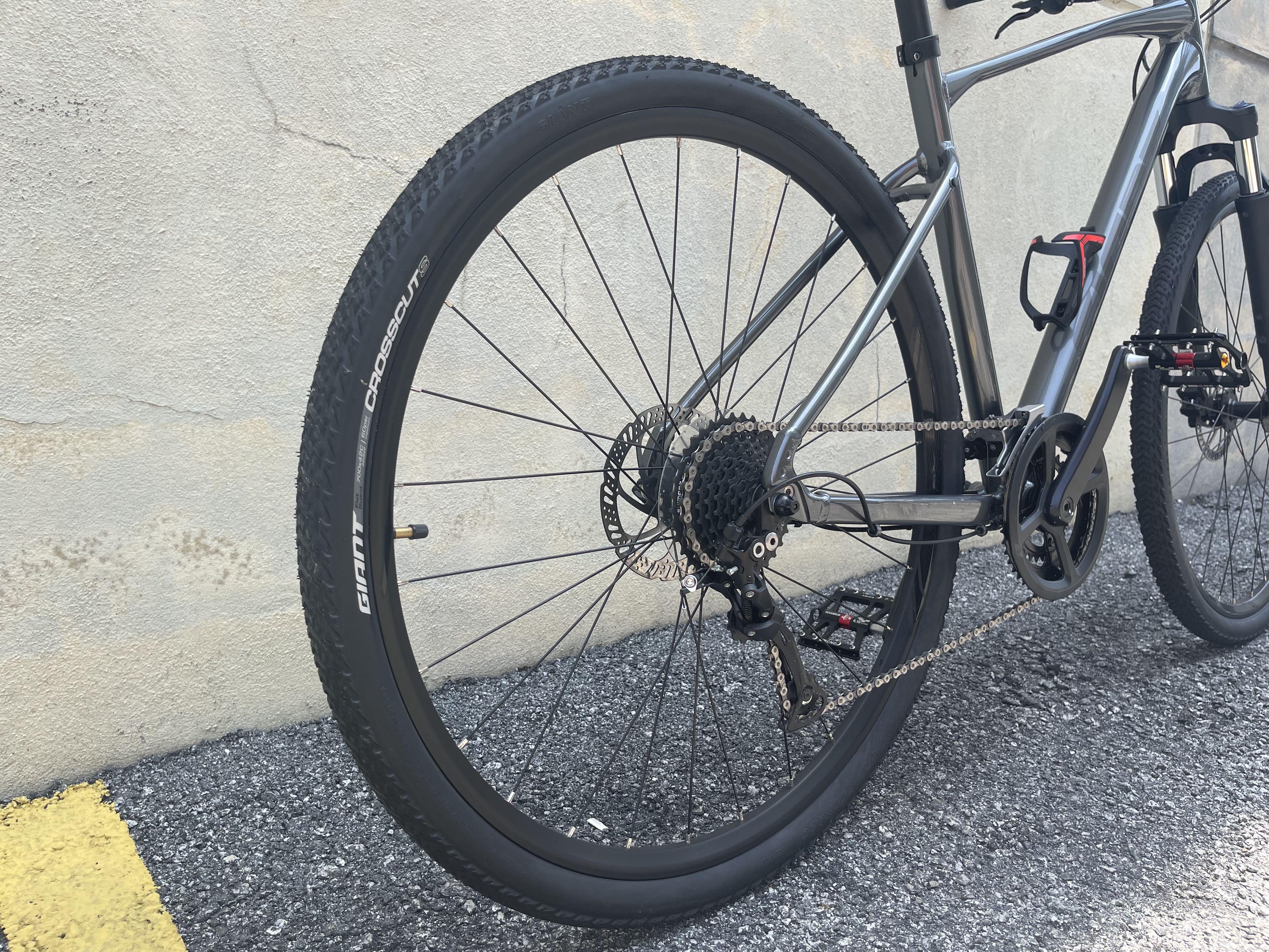 Giant roam 2 2025 precio