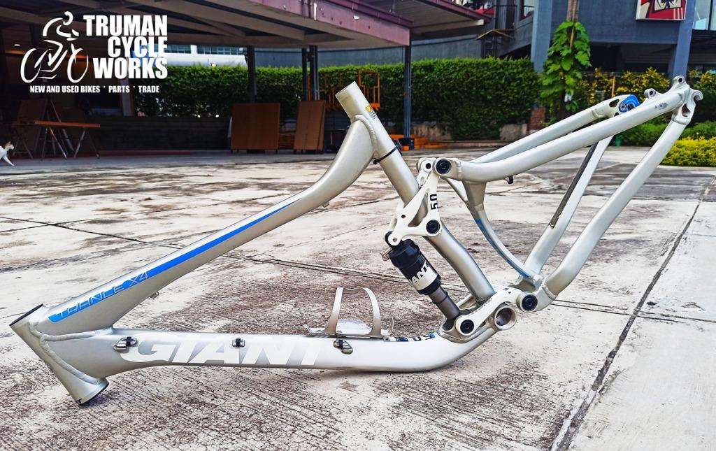 Frame outlet giant fulsus