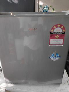 Haier mini bar