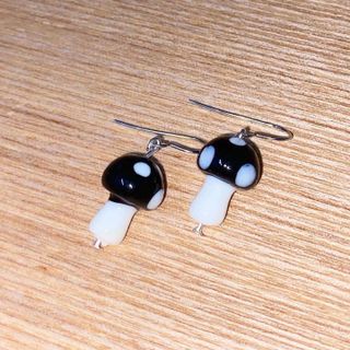 (Category: ) located in . Submitted by anybeadables (Listing ID 1151670772, Image 1). Description: .