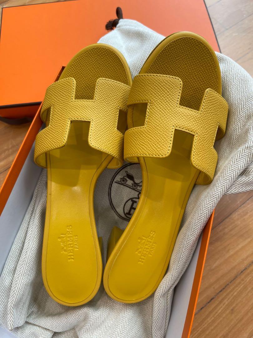 Hermes hotsell yellow slipper