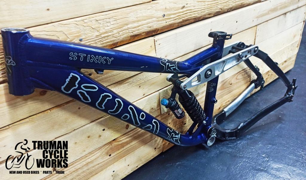 Kona Stinky Mountain Bike frame 26er medium, Sports Equipment, Bicycles