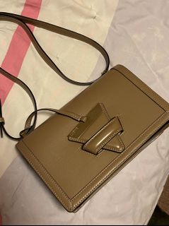 （分類：）位於 。 由 saveleyswardrobe 提交（商品編號 1151610977，圖片 1）。簡介： 。
