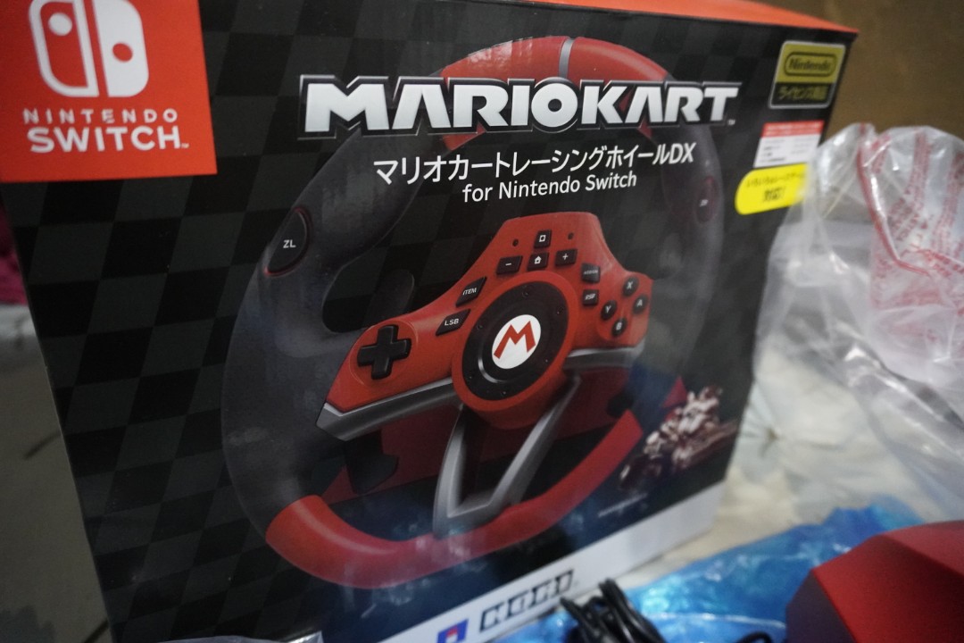 Mario Kart steering wheel deluxe, Video Gaming, Video Games, Nintendo