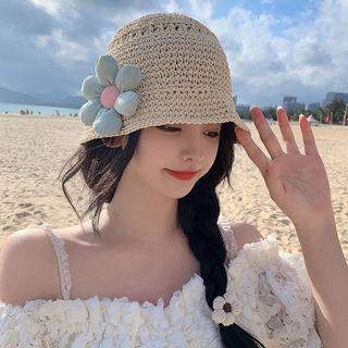 New short-brimmed Japanese sun hat women's summer handmade straw hat sunscreen small flowers cute bucket fisherman hat tide