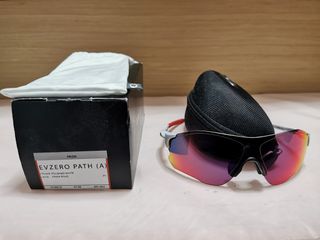 （分類：）位於 。 由 hw827827 提交（商品編號 1151751260，圖片 1）。簡介： 。