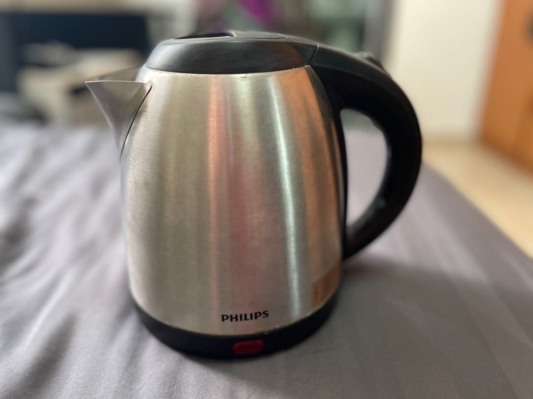 Philips electric water kettle, TV & Home Appliances, Kitchen Appliances