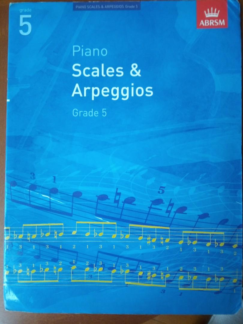 Piano Grade 2,4,5 Scales & Arpeggios, 興趣及遊戲, 音樂樂器 & 配件, 音樂與媒體 樂譜