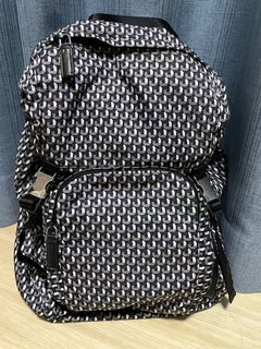 （分類：）位於 。 由 KadyWorkshop 提交（商品編號 1151694168，圖片 1）。簡介： 。