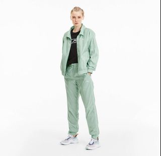 (Category: ) located in . Submitted by simple.wardrobe (Listing ID 1151660608, Image 1). Description: .