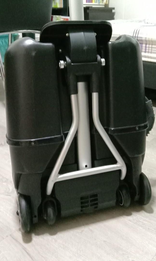 QBox luggage trolley suitcase sell 90, Babies & Kids, Going Out