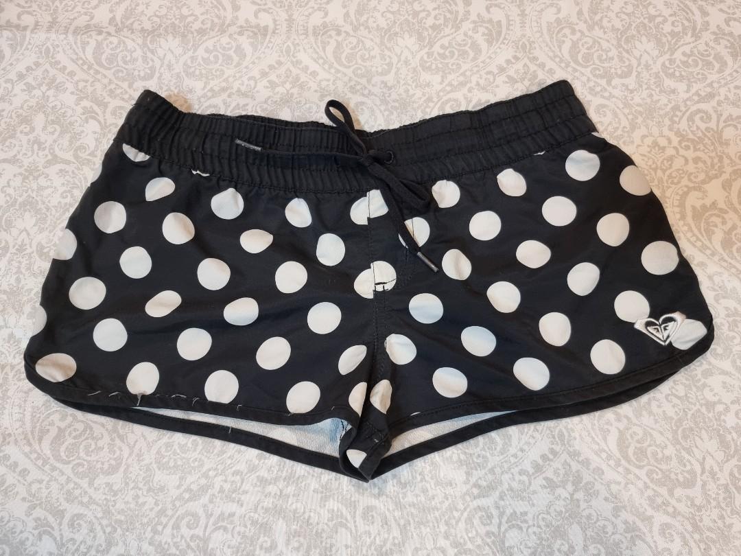 ROXY Beach Short (Category: Shorts) located in Makati City. Submitted by eilener (Listing ID 1151761867, Image 1). Description: Roxy Beach Short Size : XS.