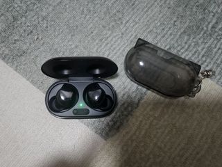 (Category: ) located in . Submitted by junweng2580sg (Listing ID 1151803313, Image 1). Description: .