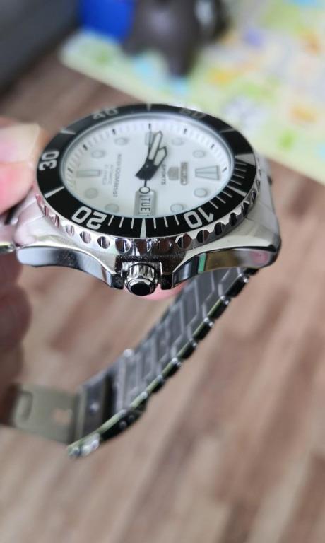 Seiko snzf23 hotsell
