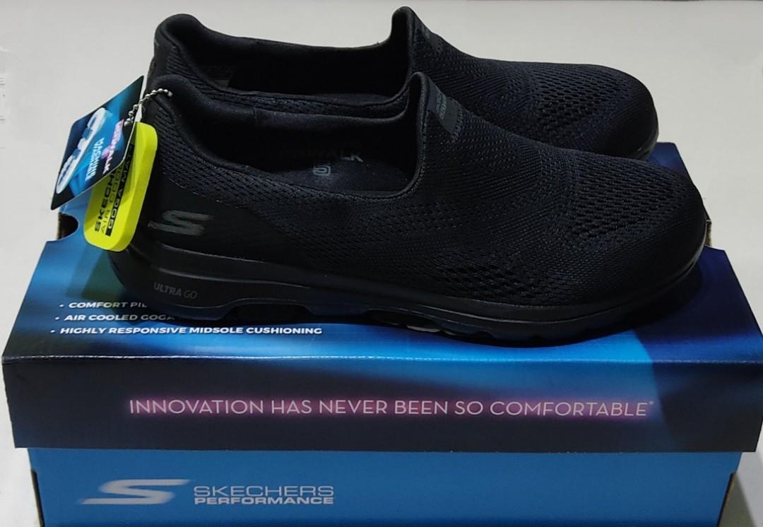 Skechers Women GO Walk 5 Shoes 