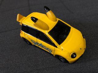 Tomica 2005 Tomy Pikachu Car