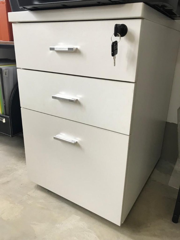 Under Desk Drawer Organizer on Castor wheels (Wood), Furniture