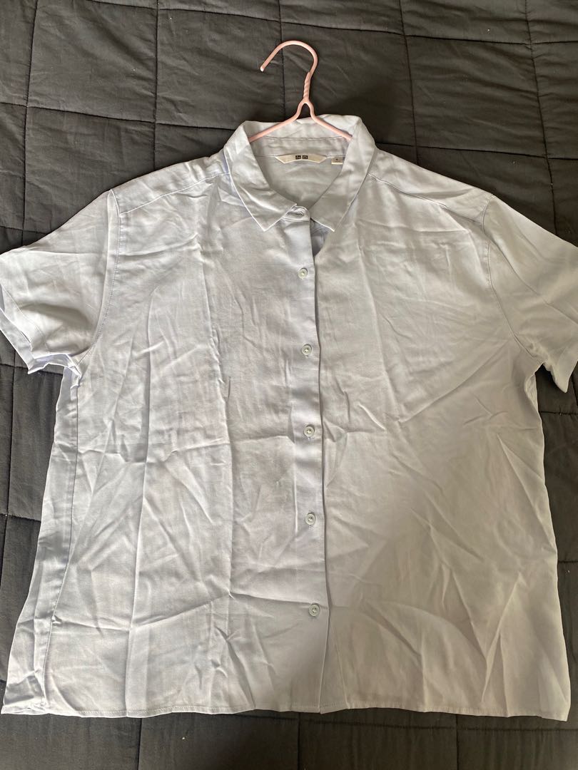 UNIQLO SHIRT, Fesyen Wanita, Pakaian 