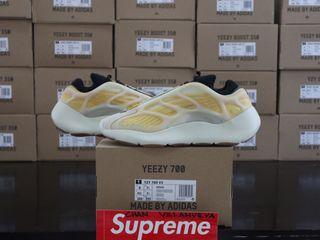 yeezy 709 v3