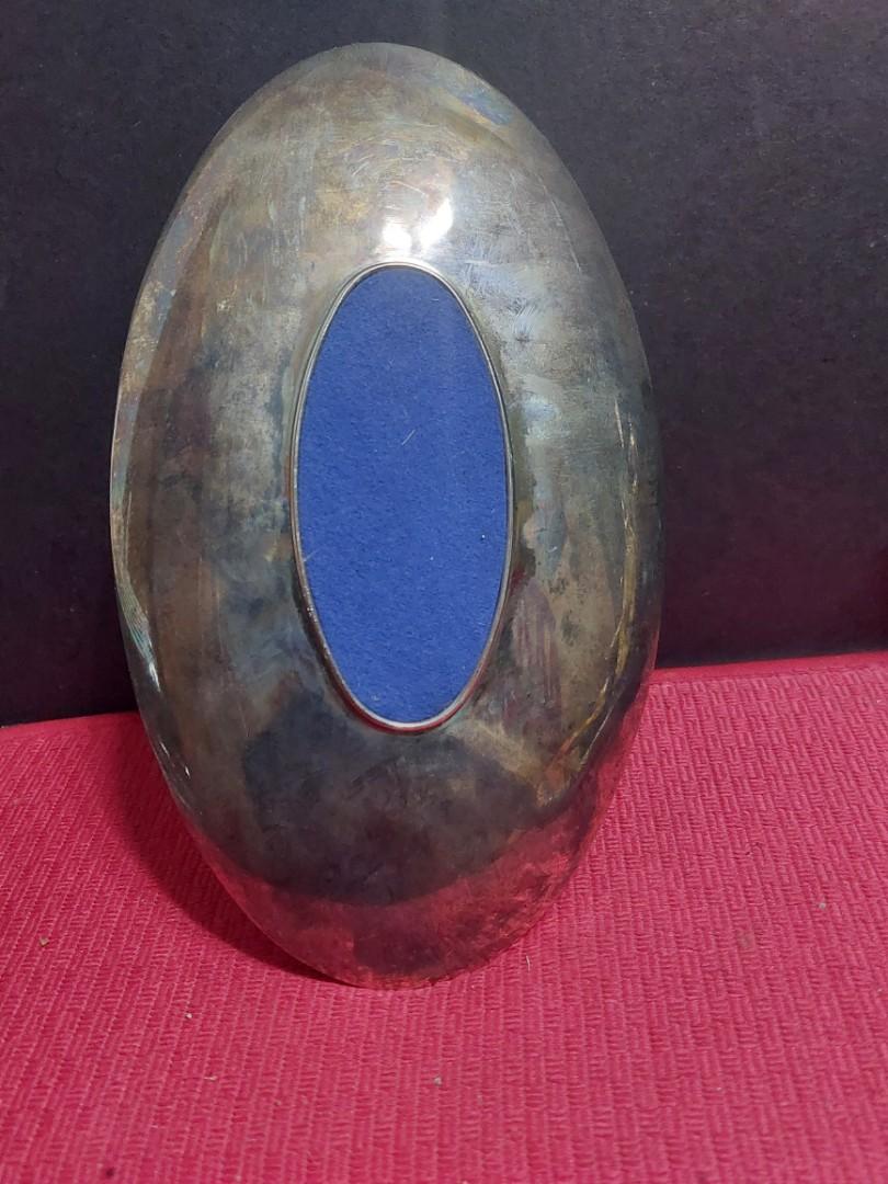 Vintage Silver Plated Jewelry Dish (Category: Dinnerware & Cutlery) located in Pasig City. Submitted by carls_vintages (Listing ID 1151718404, Image 3). Description: .