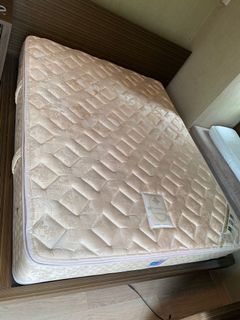 （分類：）位於 。 由 bensonryan 提交（商品編號 1151835063，圖片 1）。簡介： 。