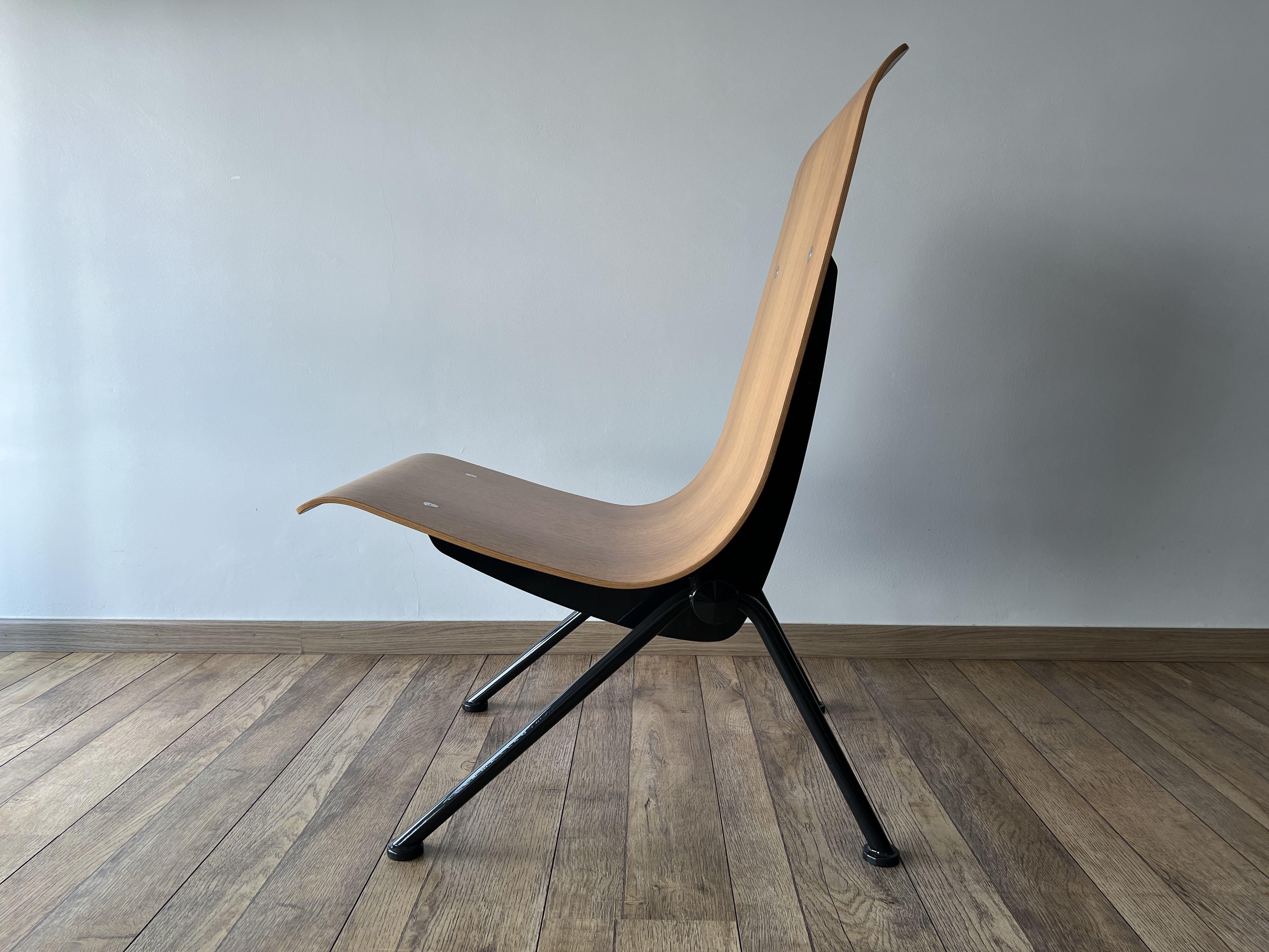 Vitra deals antony chair