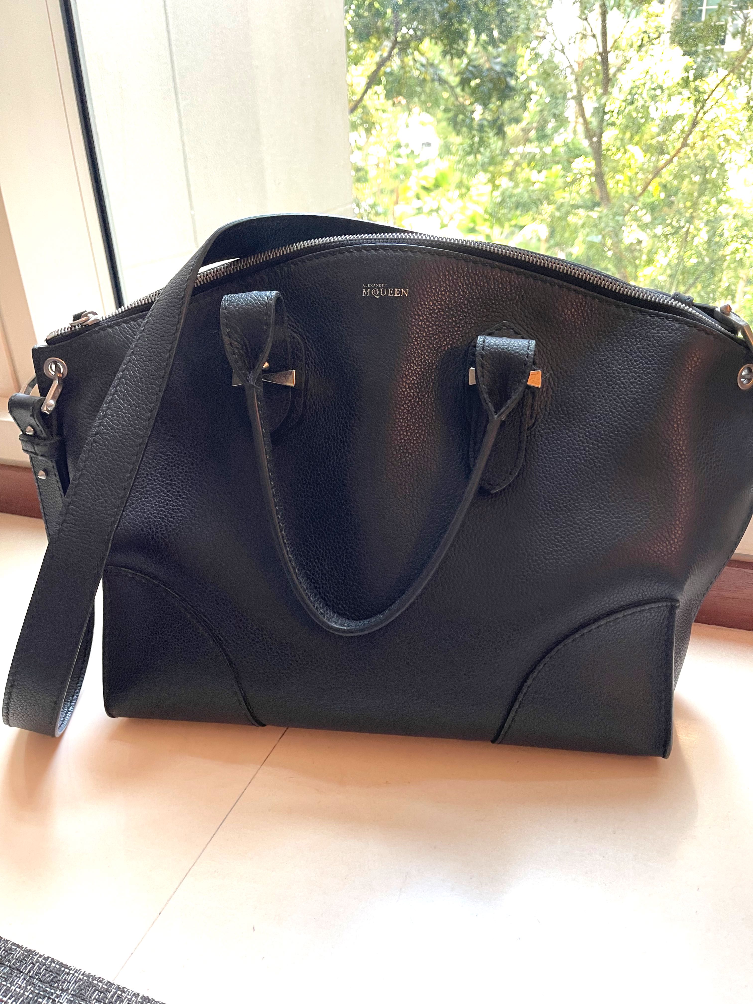 Alexander mcqueen hotsell legend tote
