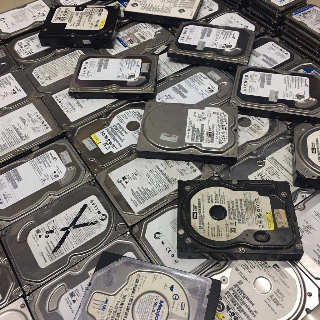 Assorted Hard Disks 100 pcs and more ( As Is ) (Category: Hard Disks & Thumbdrives) located in Pasay City. Submitted by ayinong168 (Listing ID 1151843560, Image 2). Description: Description: Deffective / Untested / Bad Sector HDD Assorted drive size (80Gb up to 2TB) 150 each pm for inquiries .