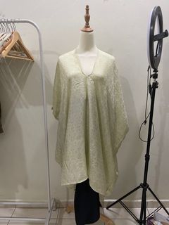 (Category: ) located in . Submitted by mango.clothes (Listing ID 1151947309, Image 1). Description: .