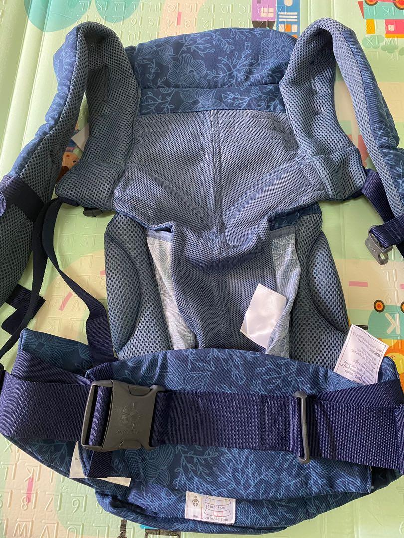 OMNI 360 Baby Carrier – Mesh: Blue Blooms